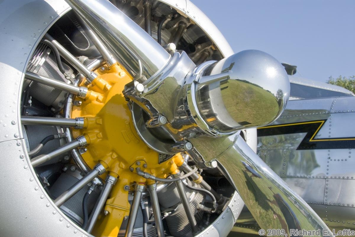 lockheed1022.jpg